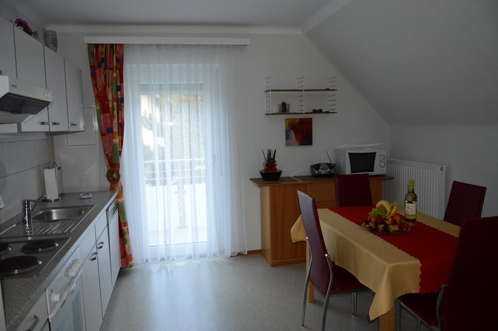 Haus Thon Apartment Bodensdorf Room photo